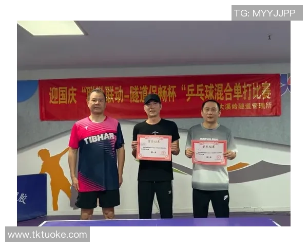 广州羽毛球队在全国团队协作排行榜中荣获第九名展现强大实力与团队精神 广州羽毛球队在全国团队协作排行榜中荣获第九名展现强大实力与团队精神