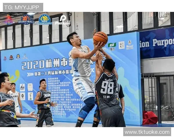 赛后分析：西安篮球队与重庆篮球队的战术对决与表现总结